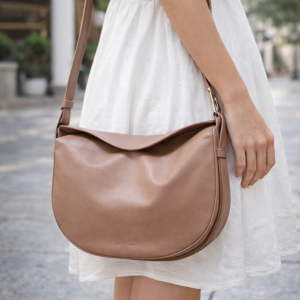 & Other Stories Tan Leather Shoulder Bag